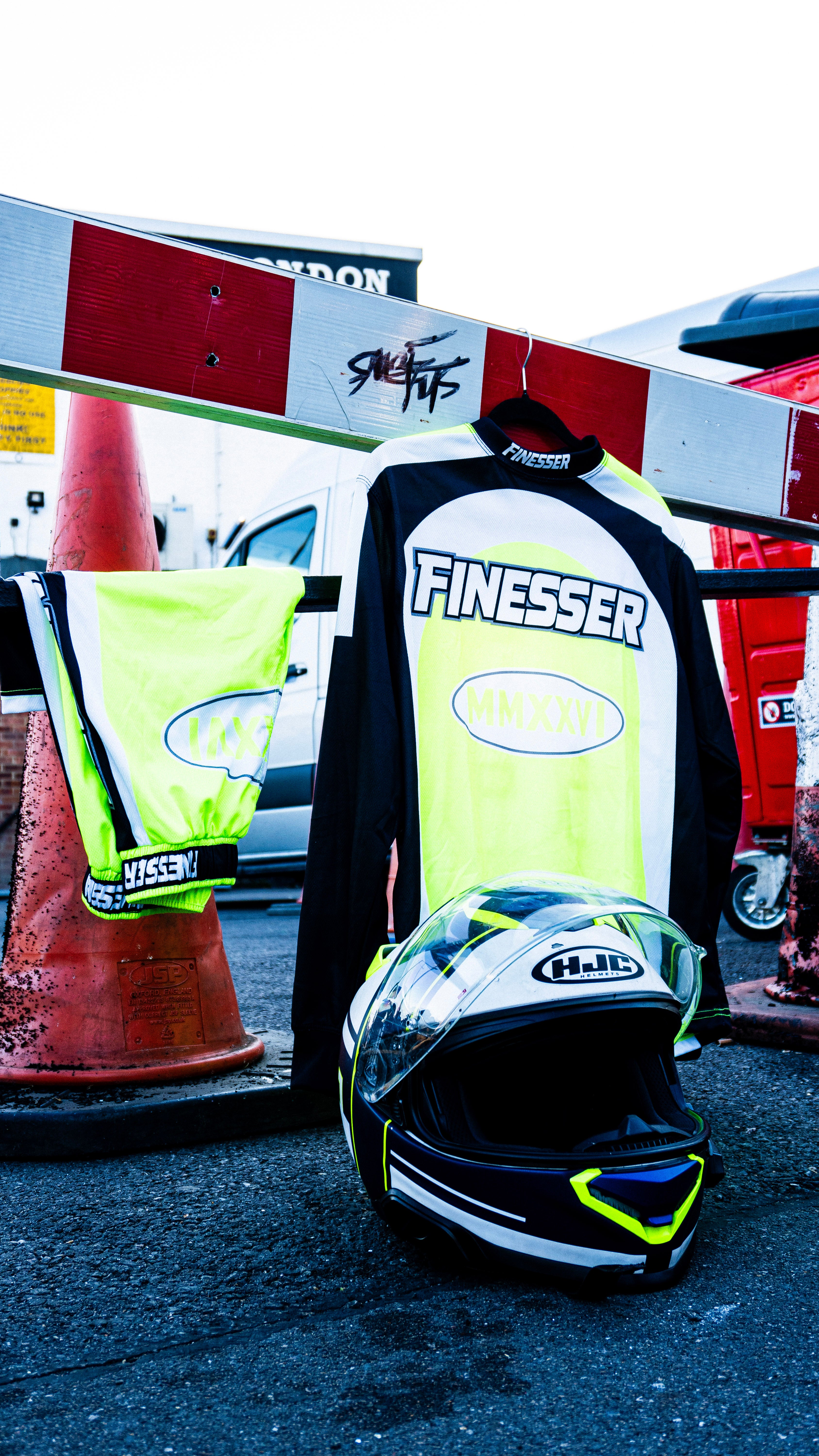 Finesser “Supa Moto" Jersey Set